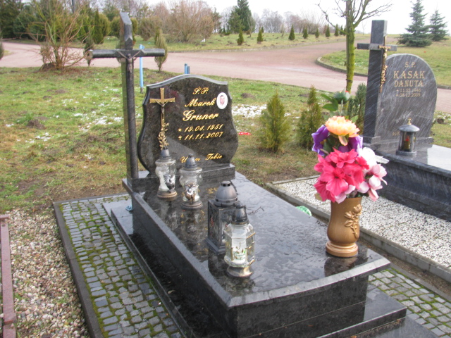 Grób Marek Gruner