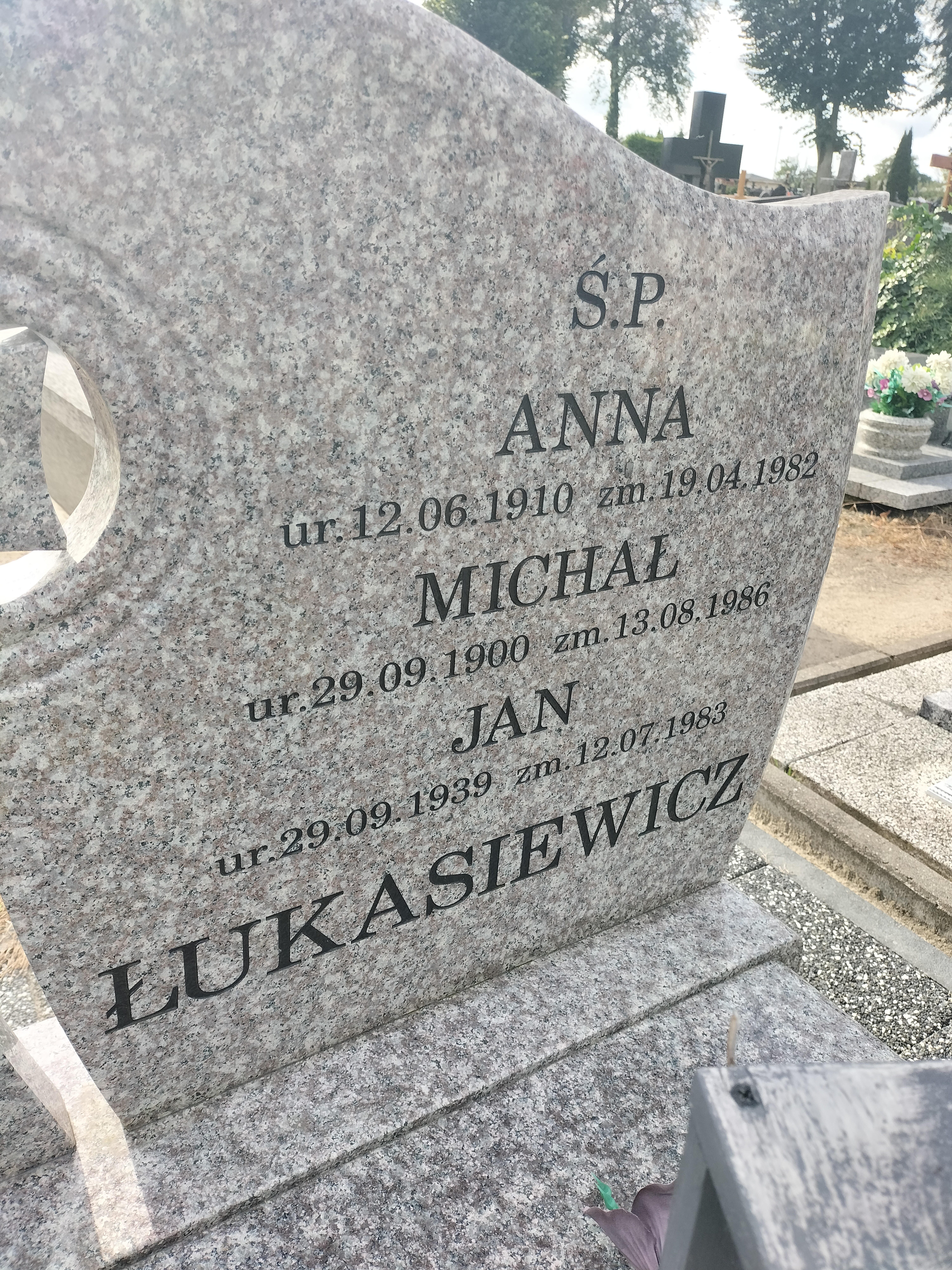 Grób Anna Łukasiewicz