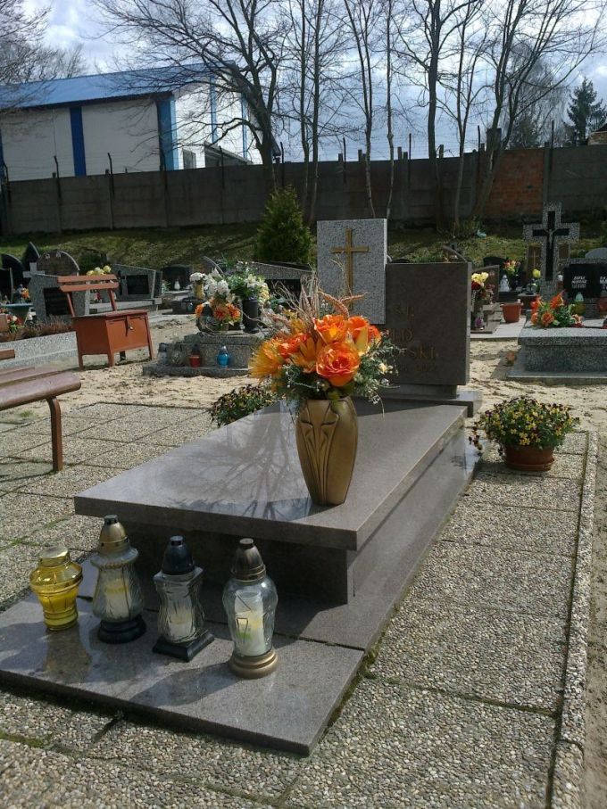 Grób Witold Szczawiński