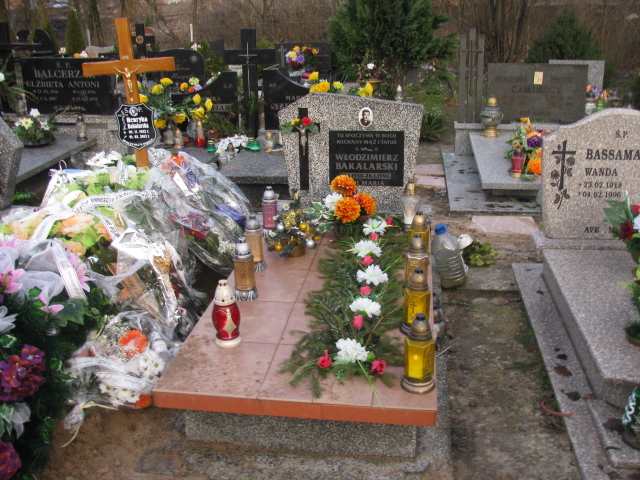 Grób Włodzimierz Bakalarski