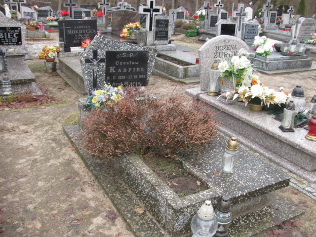 Grób Henryk Karpiel