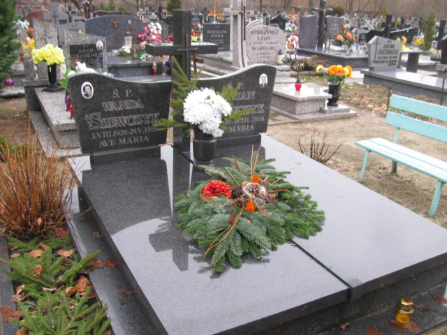 Grób Ignacy Komorowski