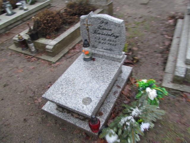 Grób Borys Koziorowski